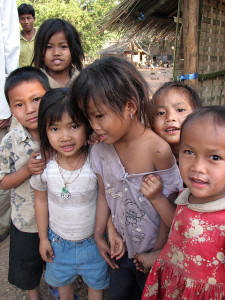 vietnam-children-01